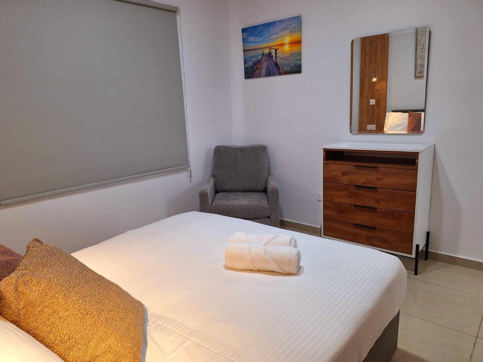 Stylish Apt Kato Paphos Close To Beach & Vibrant Harbor Life 외부 사진