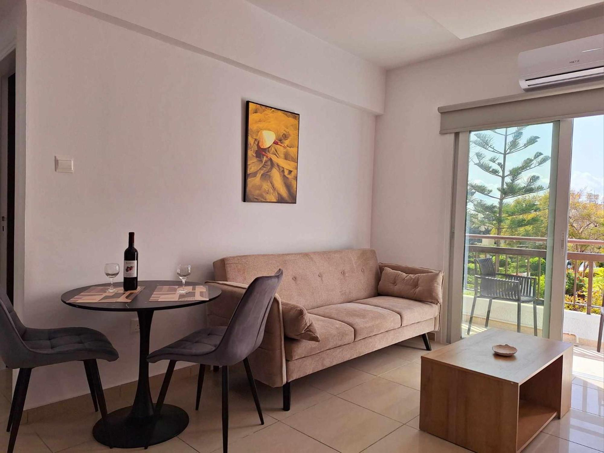 Stylish Apt Kato Paphos Close To Beach & Vibrant Harbor Life 외부 사진