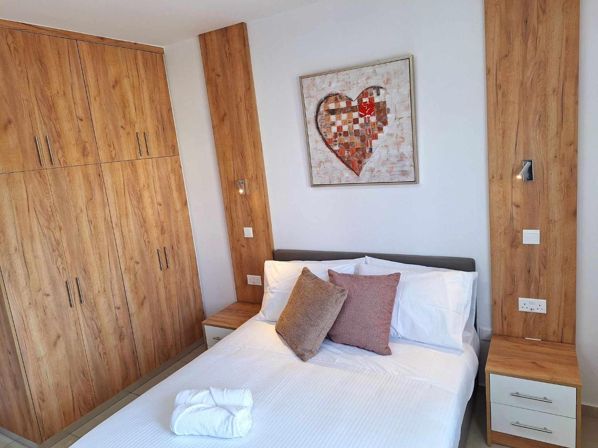 Stylish Apt Kato Paphos Close To Beach & Vibrant Harbor Life 외부 사진